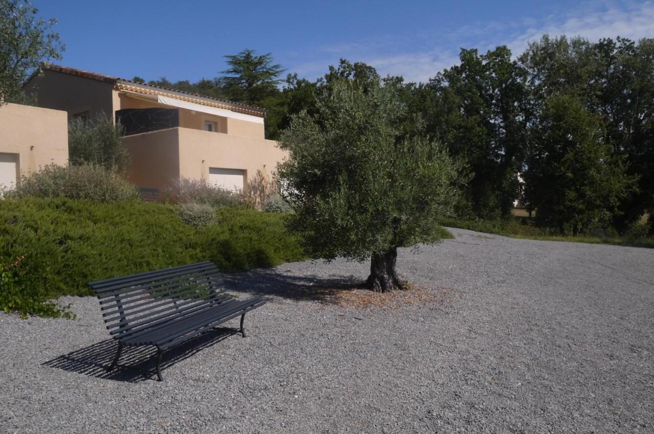 Les Oliviers Villa Vallon-Pont-dʼArc Екстериор снимка